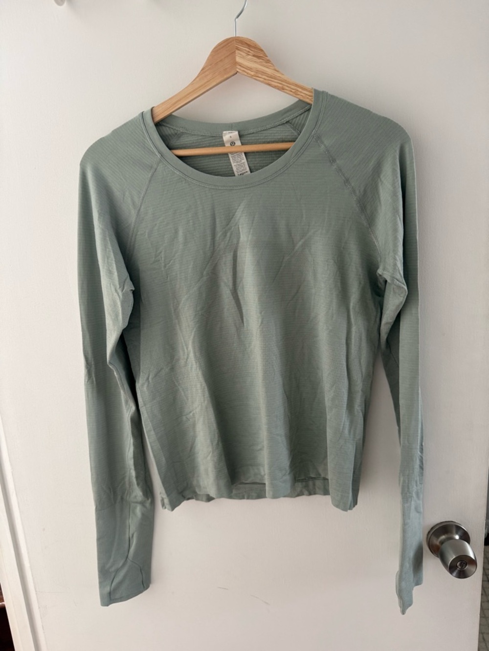 lululemon Swiftly Tech Long-Sleeve Shirt 2.0 Size 8